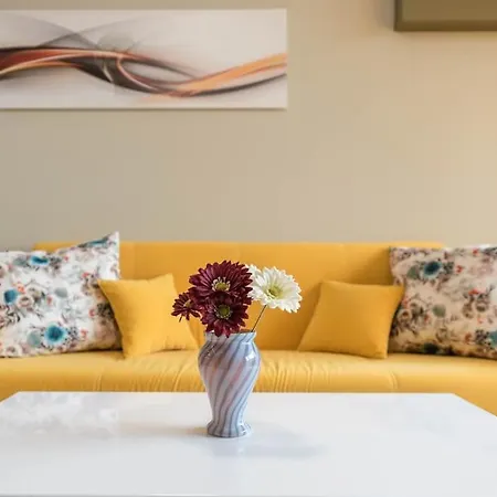 Linden Guest Appartamento Varna